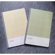 Sunshine horizontal notebook 200 pages of high quality Hai Tien paper, A4 sized horizontal notebook 