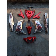 coverset lc 135 batik merah silver
