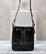 ‼️24-25年度優質商戶‼️ Dior Small D-Motion Bag（Black Macrocannage Lambskin）💎Carousell官方紫鑽認證🎖️正品優質賣家🎖️合約商戶，交