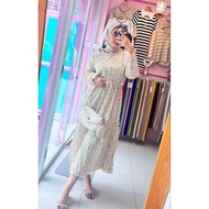 AT026 Queenstreet | Vintage Maxi Dress Premium | Women's Premium Long Dress Made of Rayon | Busui Fr