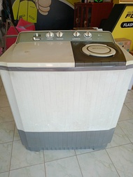 เครื่องซักผ้ามือสอง LG 11 กิโลกรัม