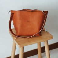 手工手縫植鞣革真皮背包單肩包