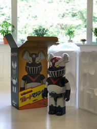 鐵甲萬能俠2號 Bearbrick Medicom Mazinger Z Great Mazinger 1000%