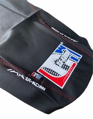 SA-KORN CARBON 3D SEAT COVER (TEBAL)Y15ZR LC135 NEW RS150