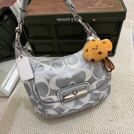Coach Vintage Hobo Bag 🩶🩶