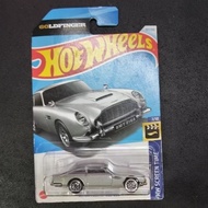 Hot Wheels Aston Martin 1963 DB5 James Bond 007 Goldfinger