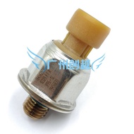Truck Pressure Sensor Suitable for 3pp612 Engine Oil29456638Ford1845428C c92 Bus NBBY