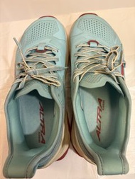 Altra 波鞋