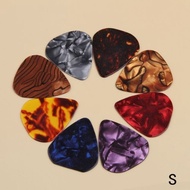 Broken guitar pick, guitar pick, broken guitar keys