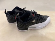 Jordan 12 低筒 女 US8 中古良品