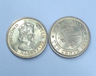 Queen Elizabeth the second . 伊利沙伯二世，1975，香港一毫，每個$100