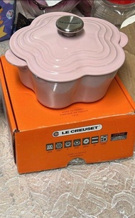 LE CREUSET 花形琺瑯鑄鐵鍋20厘米 Brioche
