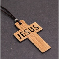 【喜悦礼品】橡木JESUS十字架车挂 (7cm X 4.2cm) RUBBER WOOD CAR CROSS（圣诞节基督教礼品 精美简约时尚休闲挂饰 汽车饰品）【批发直销】