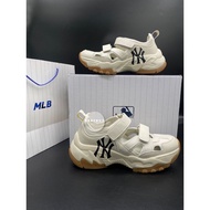 in stock Mlb BIGBALL CHUNKY MASK NEW YORK YANKEES WOMEN'S SHOES Original