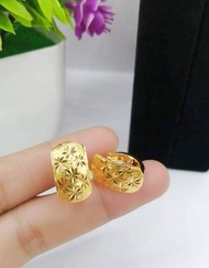 (1150) 10k gold autoclip earrings