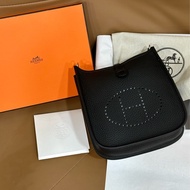 全新Hermes Mini Evelyne