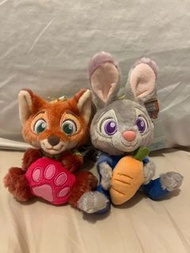 上海迪士尼 Zootopia Nick & Judy Keychain 掛件公仔