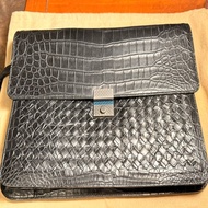 Bottega Veneta 真鱷魚皮手拿包//珍稀材質/尼羅鱷