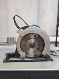 Makita 牧田 圓鋸機