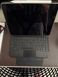 Bluetooth Keyboard from ESR (Great condition) for iPad Pro 11 & iPad Air