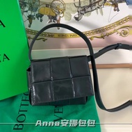 BV Braided Bag BV Bag Cassette 6 Grid mini Woven Italian Sheepskin Intreccio Original Magnetic Buckl