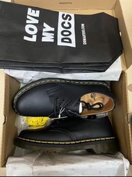 Dr. Martens 1461 黑色皮鞋
