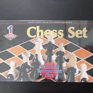 CHESS SET STANDARD TOURNAMENT SIZE