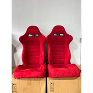 Bride Merah Seat Bucket Alcantara