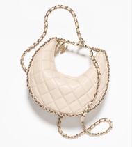 Chanel Hobo Bag 月牙包