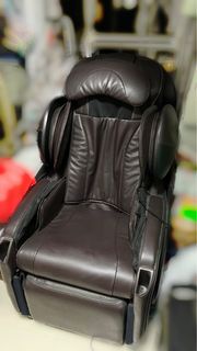 Osim UDivine S OS天王椅按摩椅  100%正常 Massage Chair