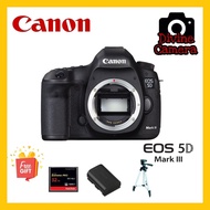 Canon EOS 5D mark II / Canon Eos 5D mark III body DSLR Camera