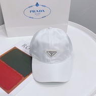 Gucci888 Red White Two-Color GG Pattern Fashion Baseball Cap