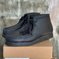 (FREE GIFTS 🎁) CLARKS WALLABEES LEATHER MIDDLE CUT Genuine Leather  KASUT KULIT LELAKI MAN MEN SHOES