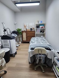 荔枝角美容床 獨立美容房 時租 日租 月租 分租 夾租