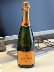 🆕 champagne veuve clicquot ✨