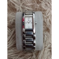 JAM TANGAN BERJENAMA TERPAKAI