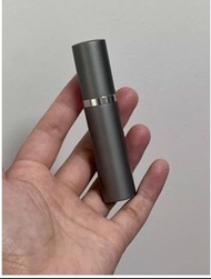 直充香水分裝瓶（5ml）黑色、灰色、銀色 －便攜式底部充填噴霧瓶，旅行必備！perfume dispenser bottle