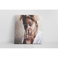 SQUARE CANVAS RATIO 1×1 MOCKUP / front view