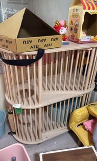 二手雙層貓籠（不含上方物品、內容物）