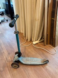 Scooter 滑板車