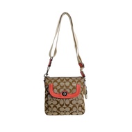 Coach F51108 經典款斜背包
COACHブラウンx 粉紅色 [二手]