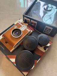Lomo Instant