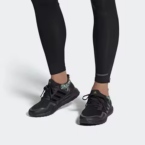 adidas Genuine 2020 UltraBOOST DNA Unisex Running Shoes FW4324