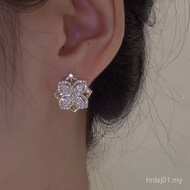 Laohuang Silver 9 Sterling Silver Earrings 9 Anti-allergic S925 Sterling Silver Silver Needle 2025 N