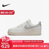 耐克（NIKE）胜道运动AIR FORCE 1 \'07 ESS AF1女款空军一号白灰腰果花运动鞋 DQ7569-100 36
