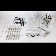Model Kit Daban 8827 1/100 Wing Gundam Snow White Metal Frame Version