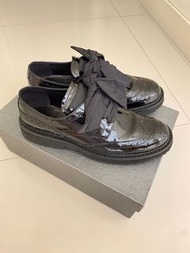 Prada shoes 漆皮黑色 樂福鞋