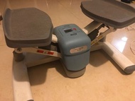 踏步機