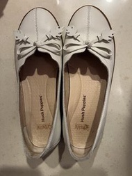 Hush Puppies 真皮鞋 平底鞋  休閒鞋