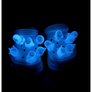 crocs jibbitz jibbitz Hot-selling Trendy Luminous crocs Hole Shoes Flower Buckle Luminous Blue Littl